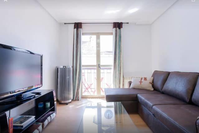 Apartament Puerta Del Sol Center Madryt Zewnętrze zdjęcie